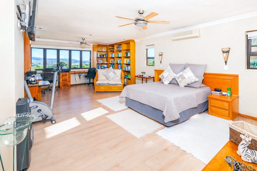 3 Bedroom Property for Sale in Caribbean Beach Club North West